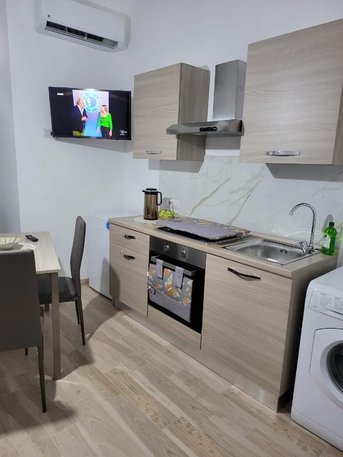 Apartament Gio' House Neapol Zewnętrze zdjęcie