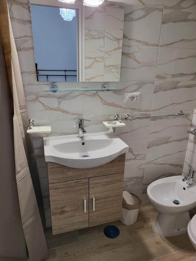 Apartament Gio' House Neapol Zewnętrze zdjęcie